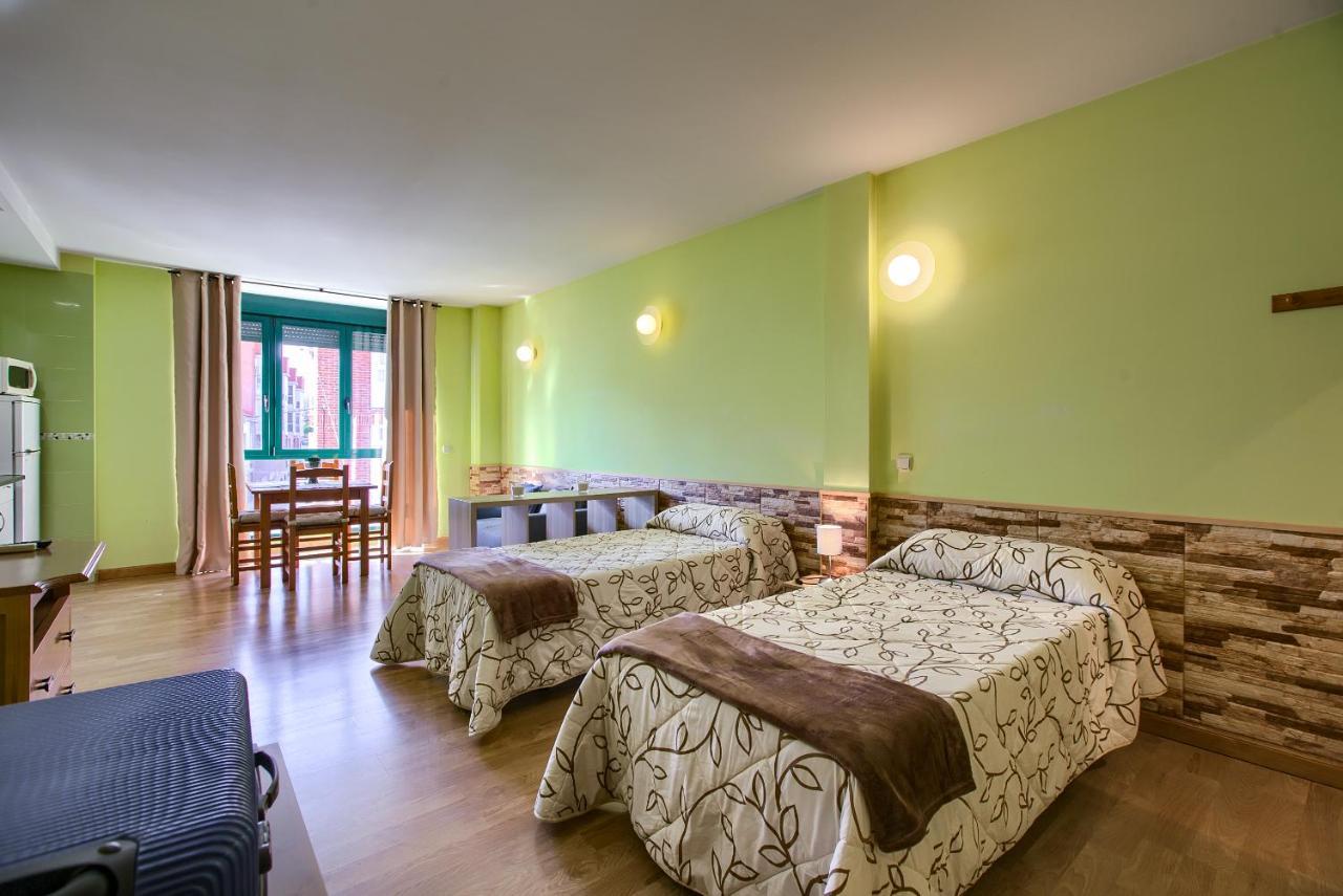 Apartamentos Barajas Мадрид Екстер'єр фото